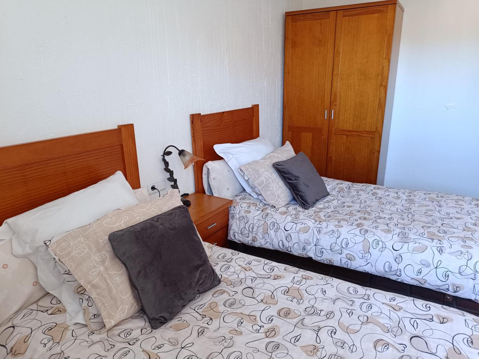 Apartamentos La Sierra فيلاألبا دي لا سايرا الغرفة الصورة